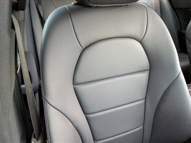 Used 2018 Mercedes-Benz C 300 Sedan image 19