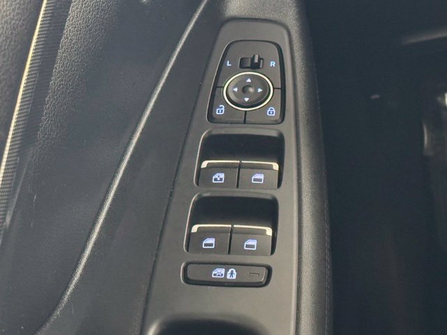Used 2023 Hyundai Santa Fe SE AWD/4WD image 14