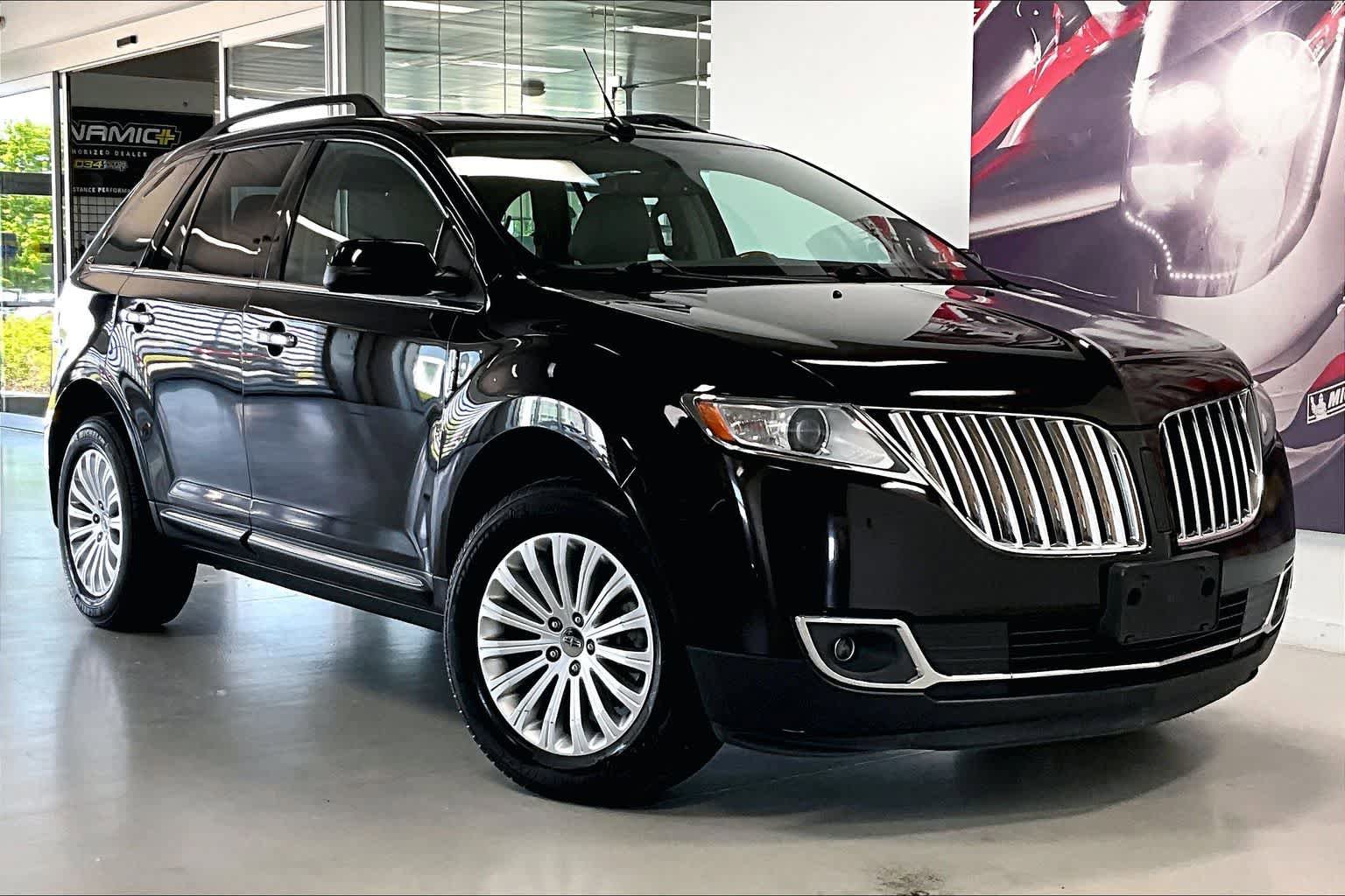 Used 2015 Lincoln MKX AWD w/ Olive Ash Wood Package image 19