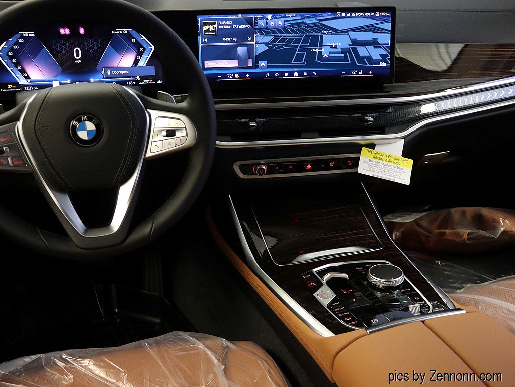 Used 2026 BMW X7 xDrive40i image 17