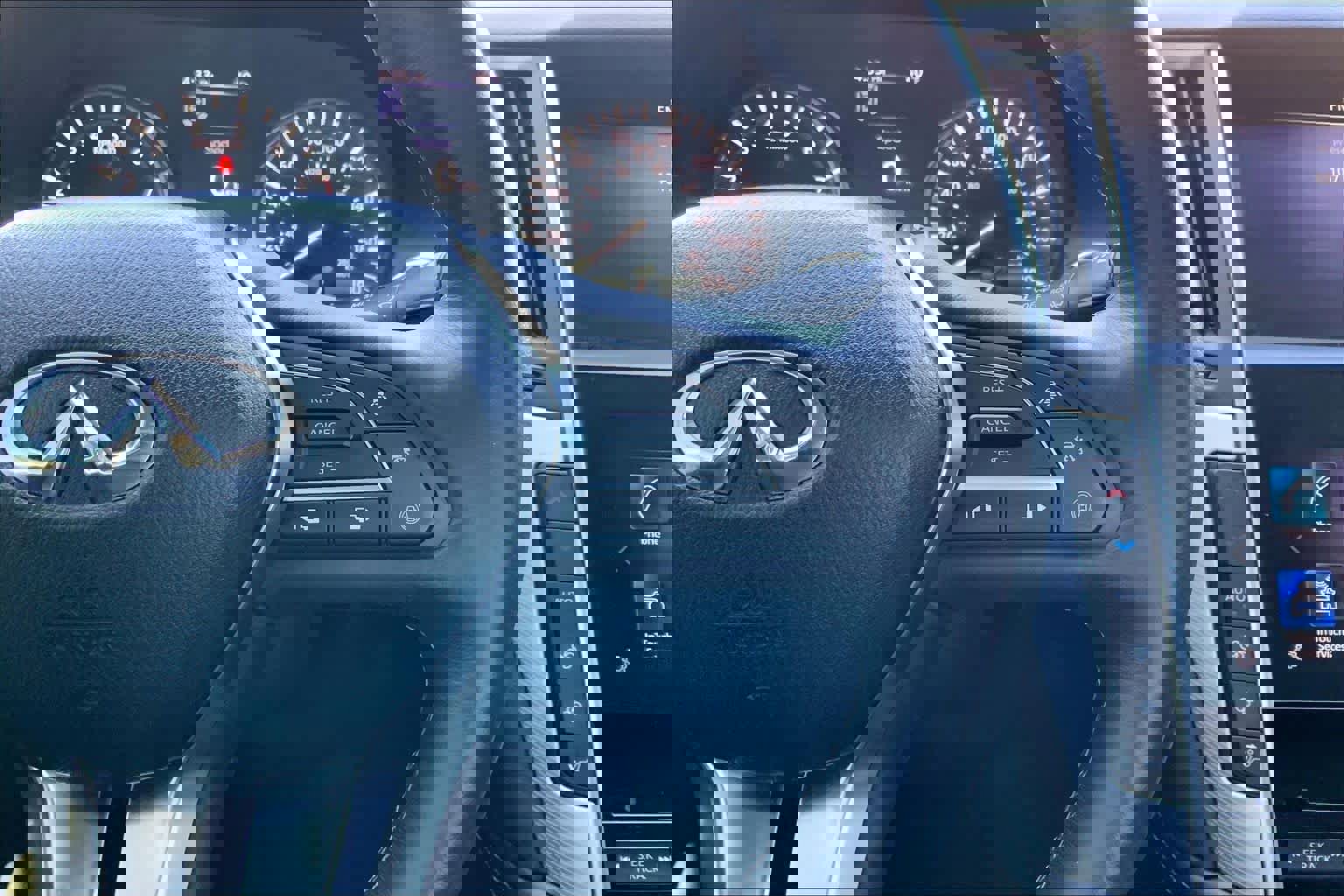 Used 2022 INFINITI Q50 Luxe w/ Cargo Package image 25