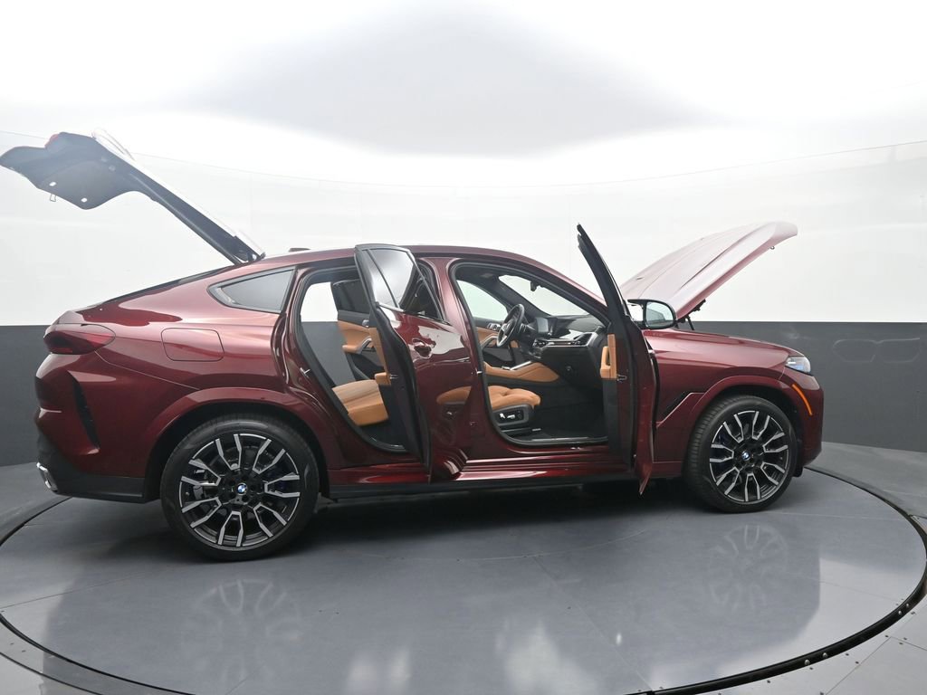 Used 2026 BMW X6 M60i image 46