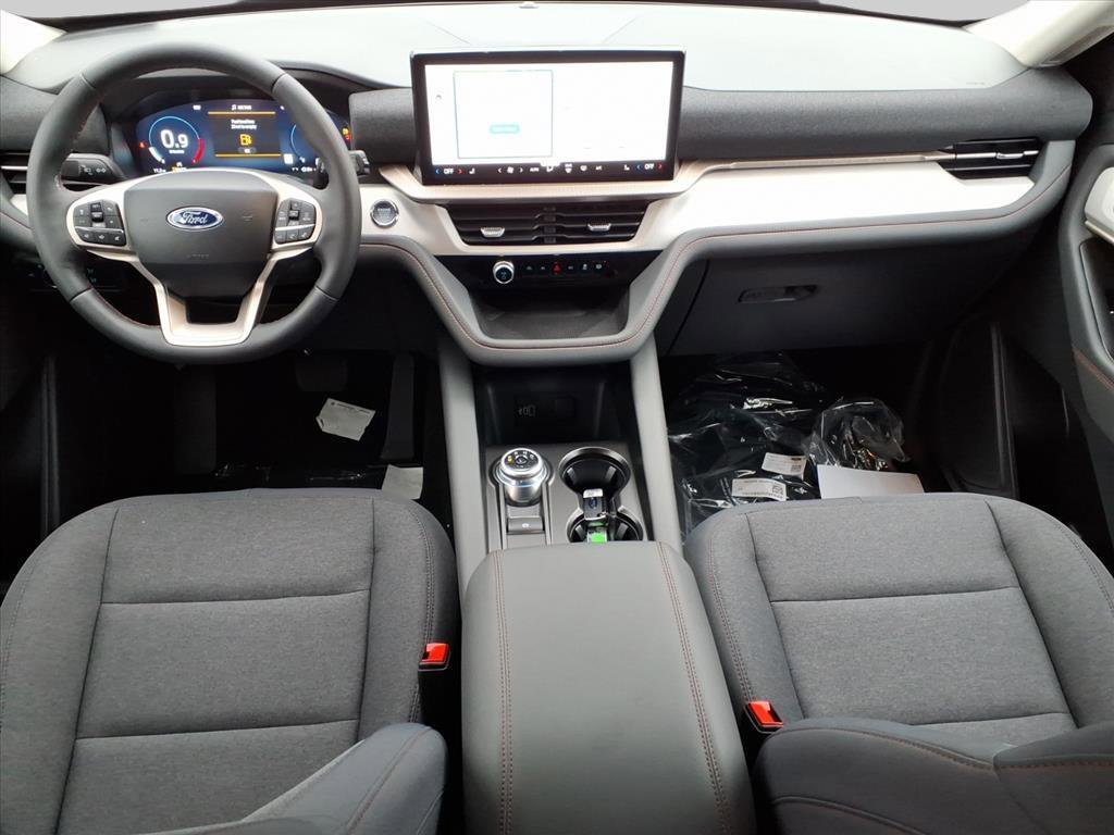 New 2026 Ford Explorer Active image 6