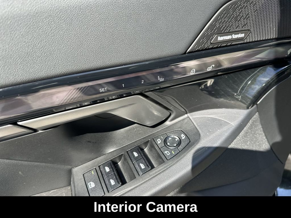 Used 2024 BMW 540i xDrive 540i xDrive image 18