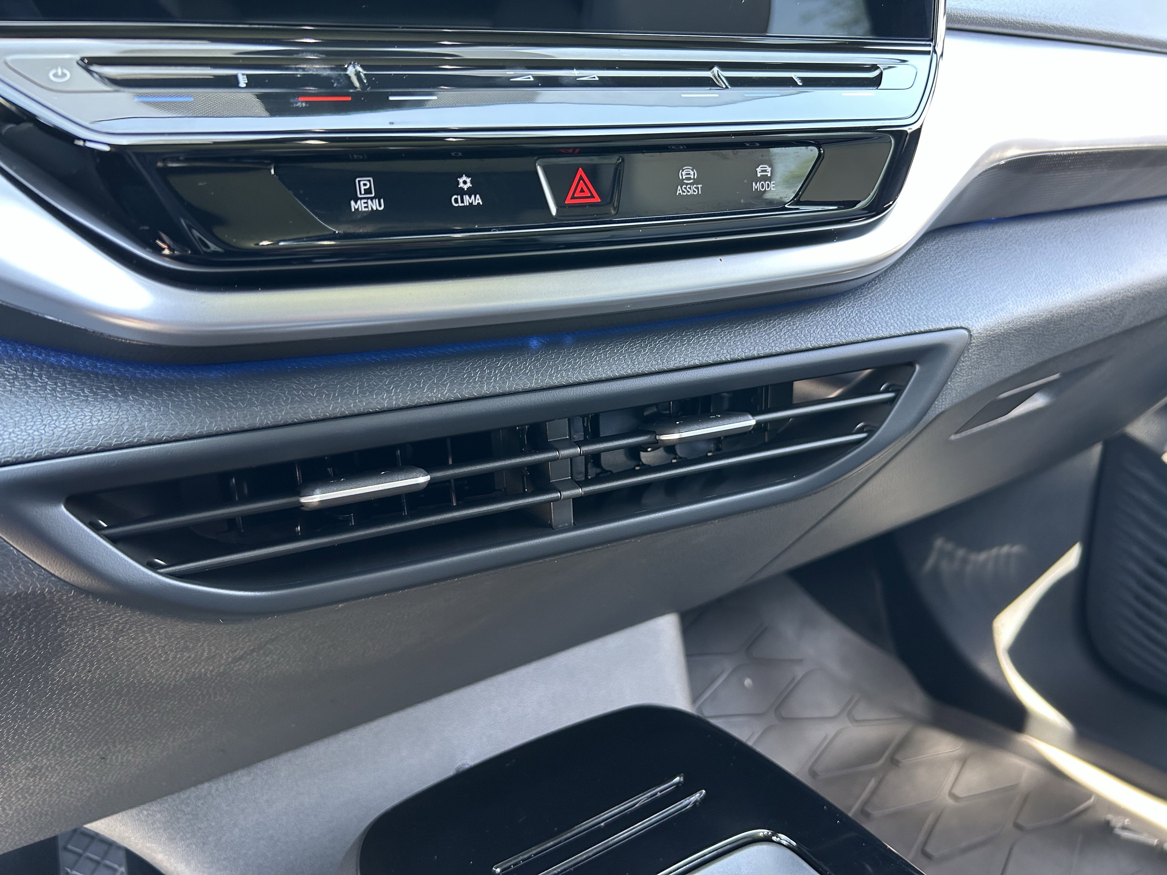 Used 2022 Volkswagen ID.4 Pro S RWD image 23