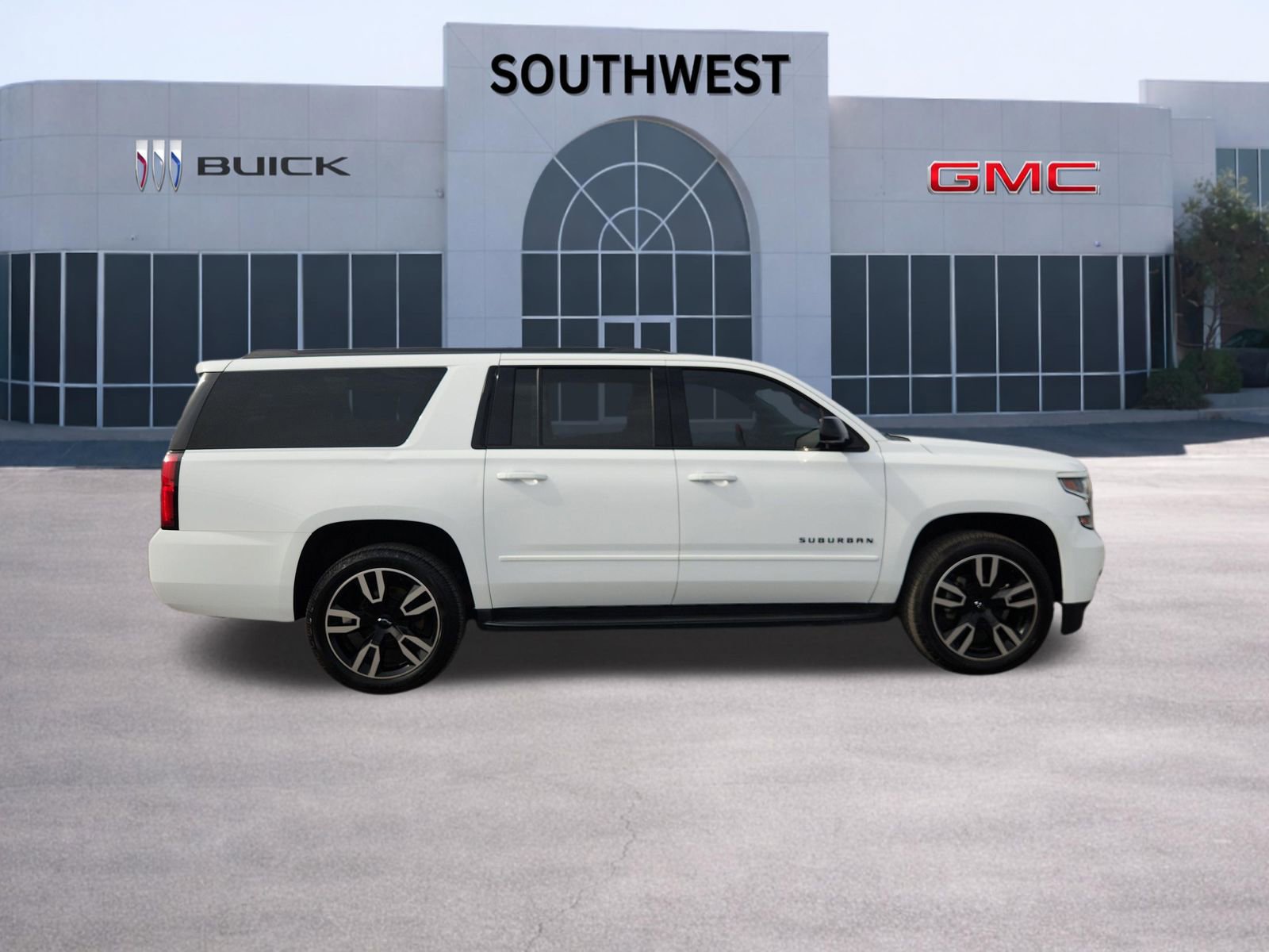 Used 2019 Chevrolet Suburban Premier image 7