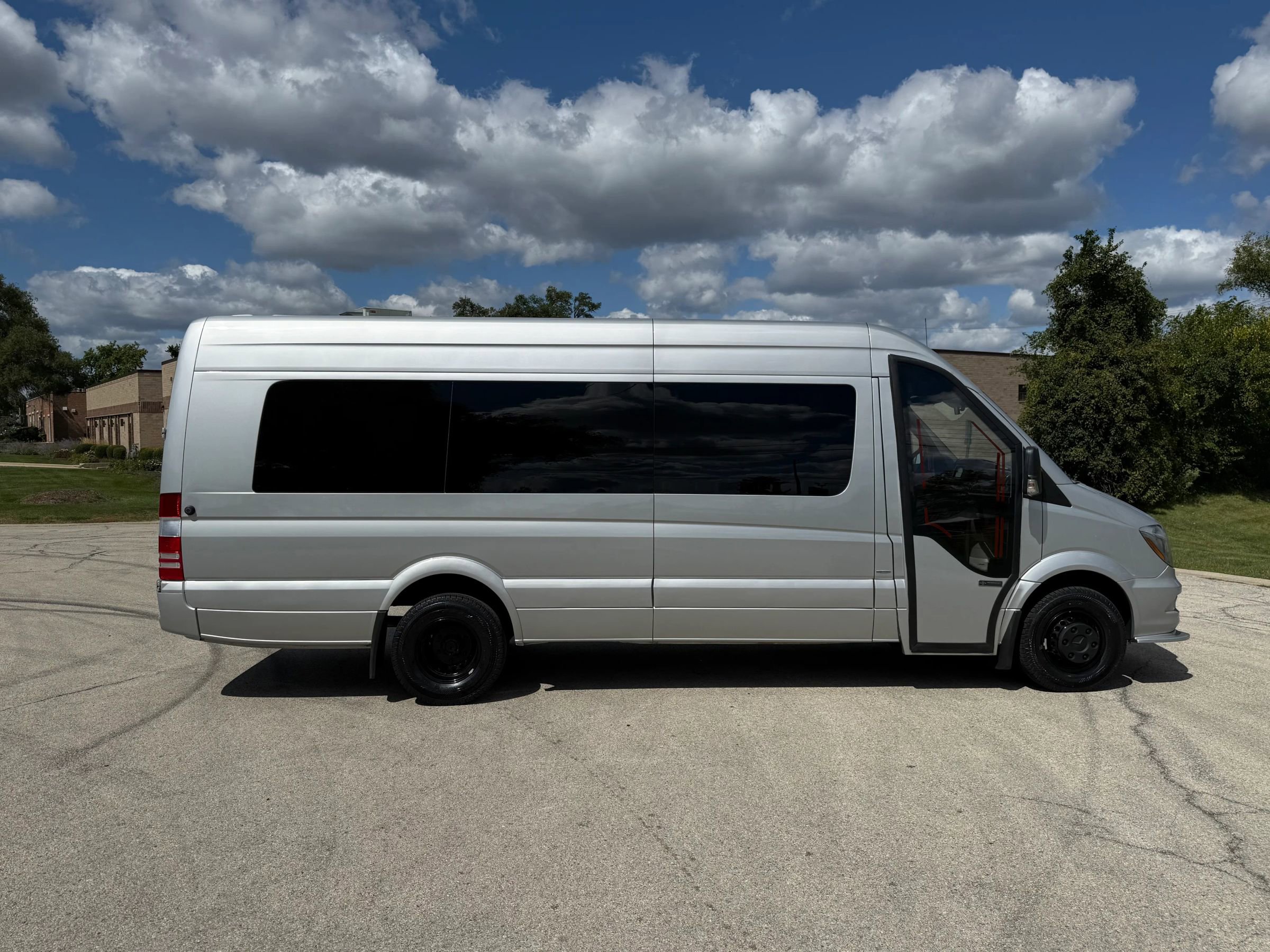 Used 2015 Mercedes-Benz Sprinter 3500 w/ Window Fleet Package image 6