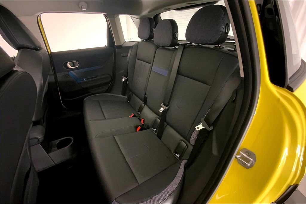 Certified 2025 MINI Cooper S image 14