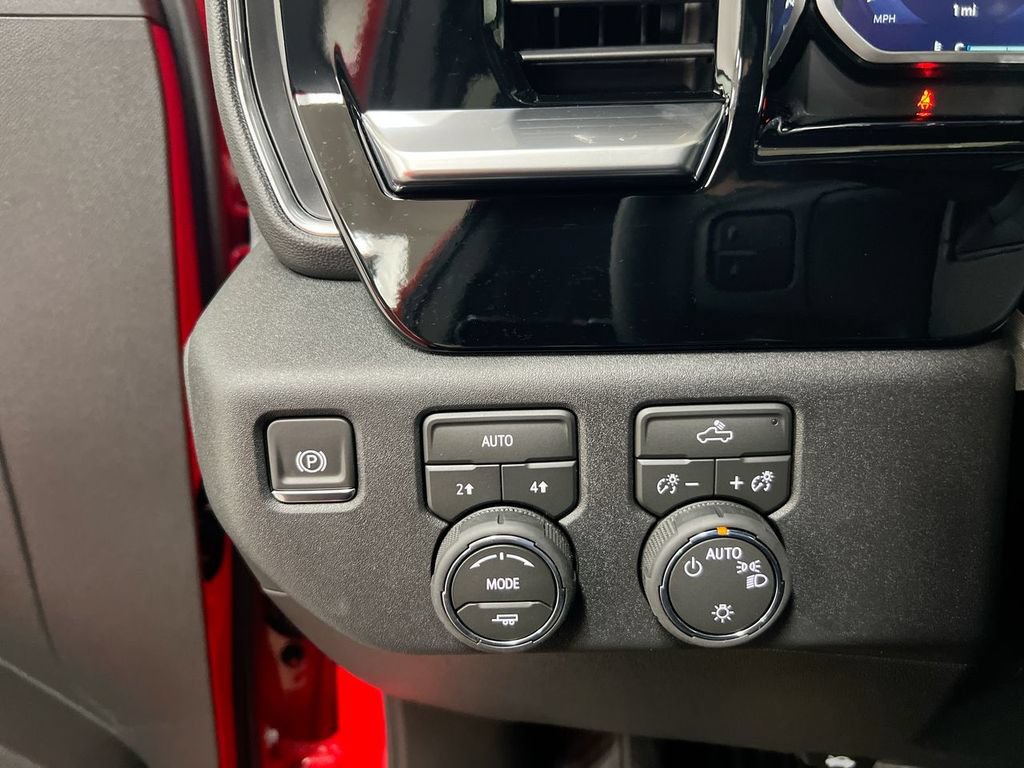 New 2026 Chevrolet Silverado 1500 LT w/ All Star Edition Plus AWD/4WD image 19