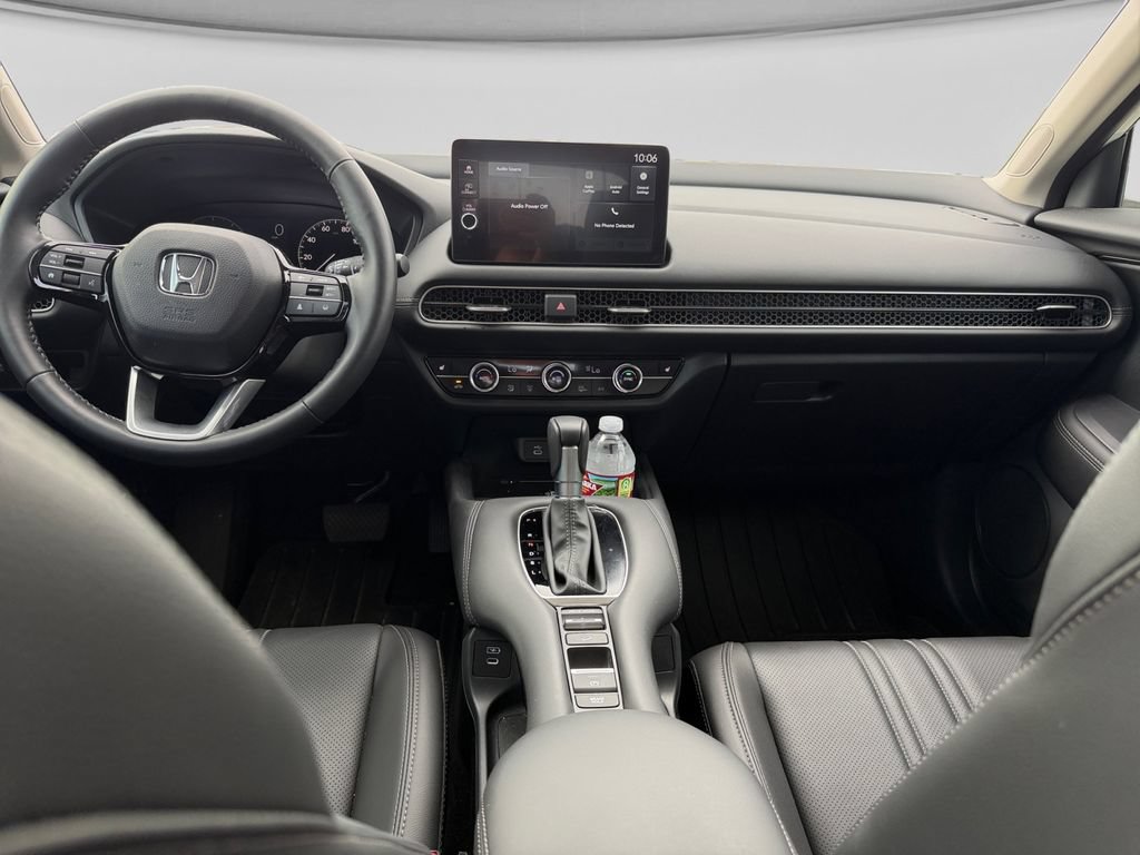Used 2027 Honda HR-V EX-L image 15