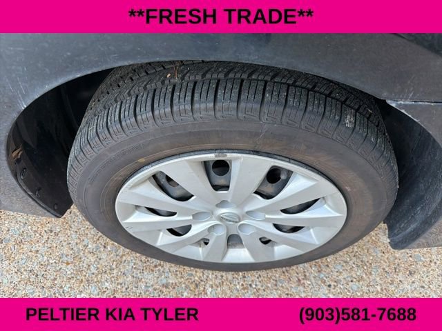 Used 2019 Nissan Sentra S image 13