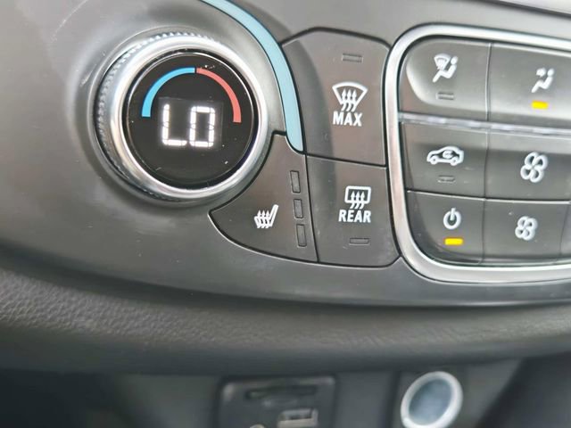 Certified 2023 Chevrolet Traverse LT w/ LT Premium Package image 27