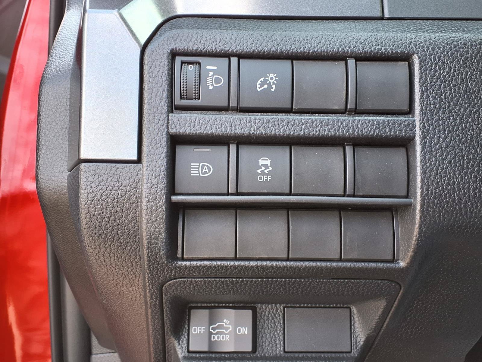 New 2026 Toyota Tacoma TRD Off-Road AWD/4WD image 15