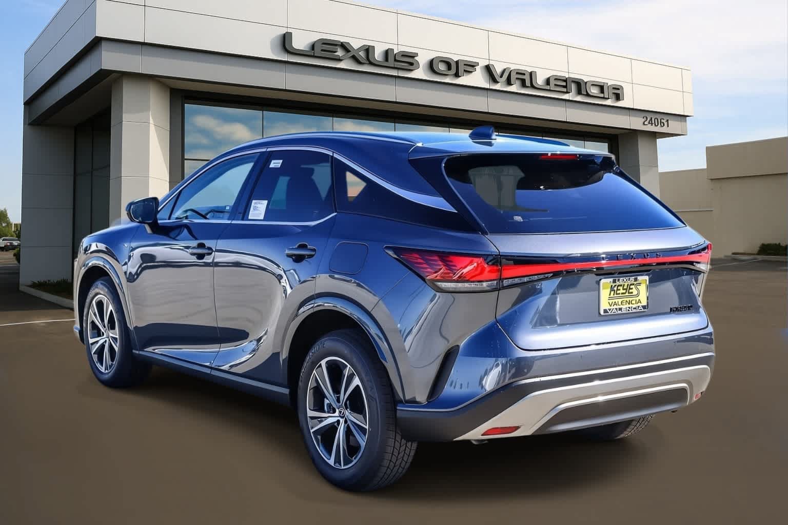 New 2026 Lexus RX 350 Premium w/ Accessory Package (Z1) FWD image 2
