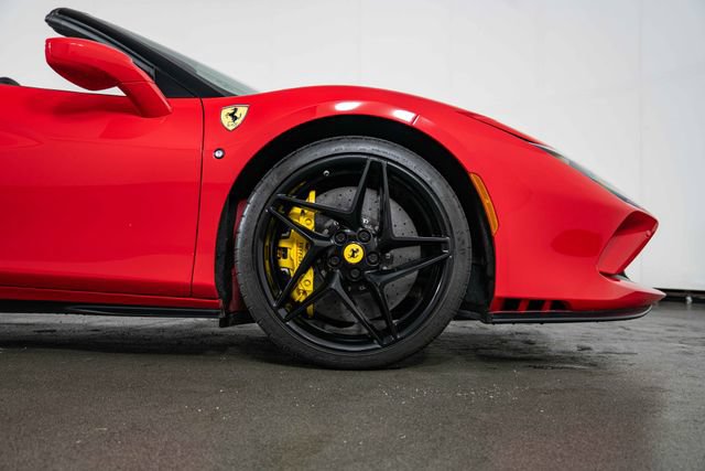 Used 2023 Ferrari F8 Tributo RWD image 11