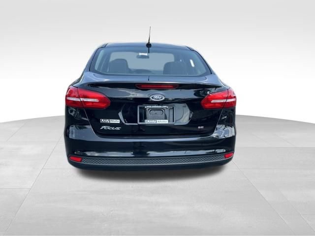 Used 2017 Ford Focus SE FWD image 6