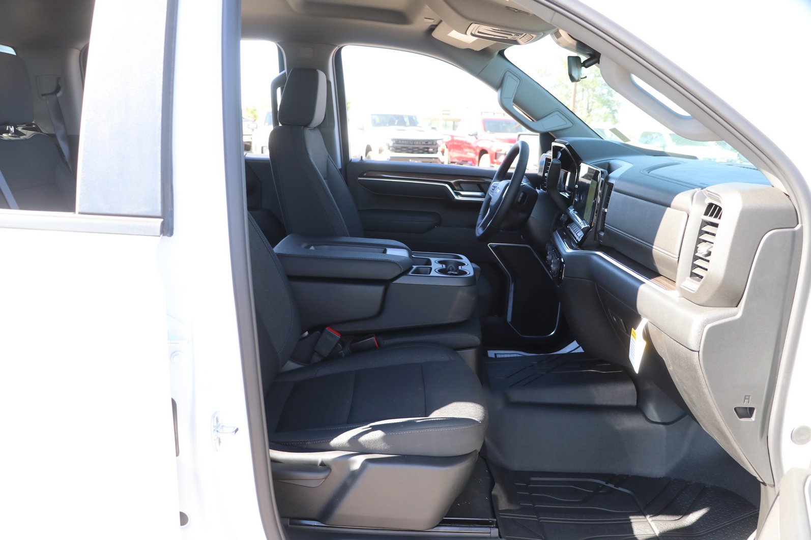 New 2026 Chevrolet Silverado 1500 RST w/ RST Select Package AWD/4WD image 32
