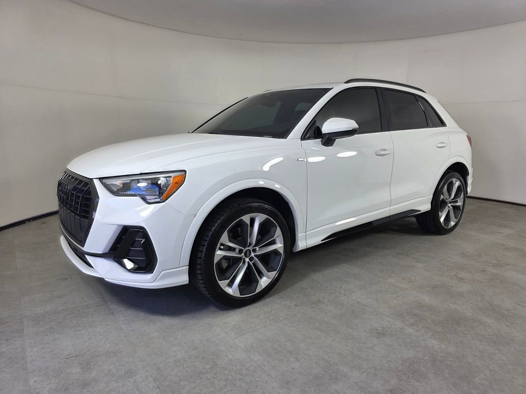 Used 2021 Audi Q3 2.0T Premium w/ Convenience Package image 8