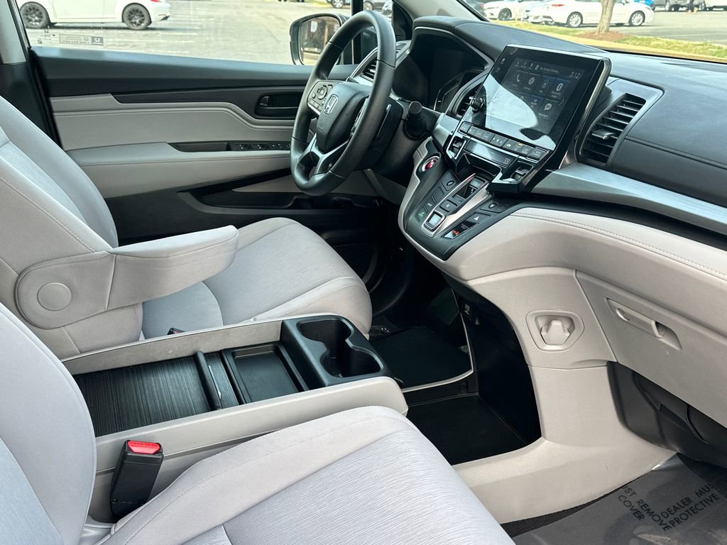 Used 2019 Honda Odyssey EX image 9