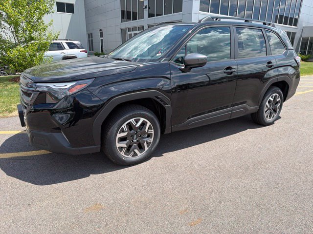 New 2026 Subaru Forester Premium AWD/4WD image 1