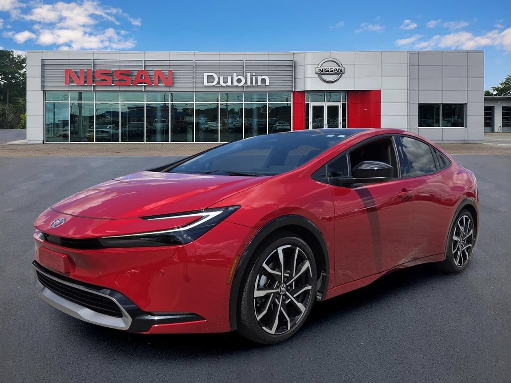Used 2025 Toyota Prius Plug-In Hybrid w/ Limited Premium Package FWD image 1