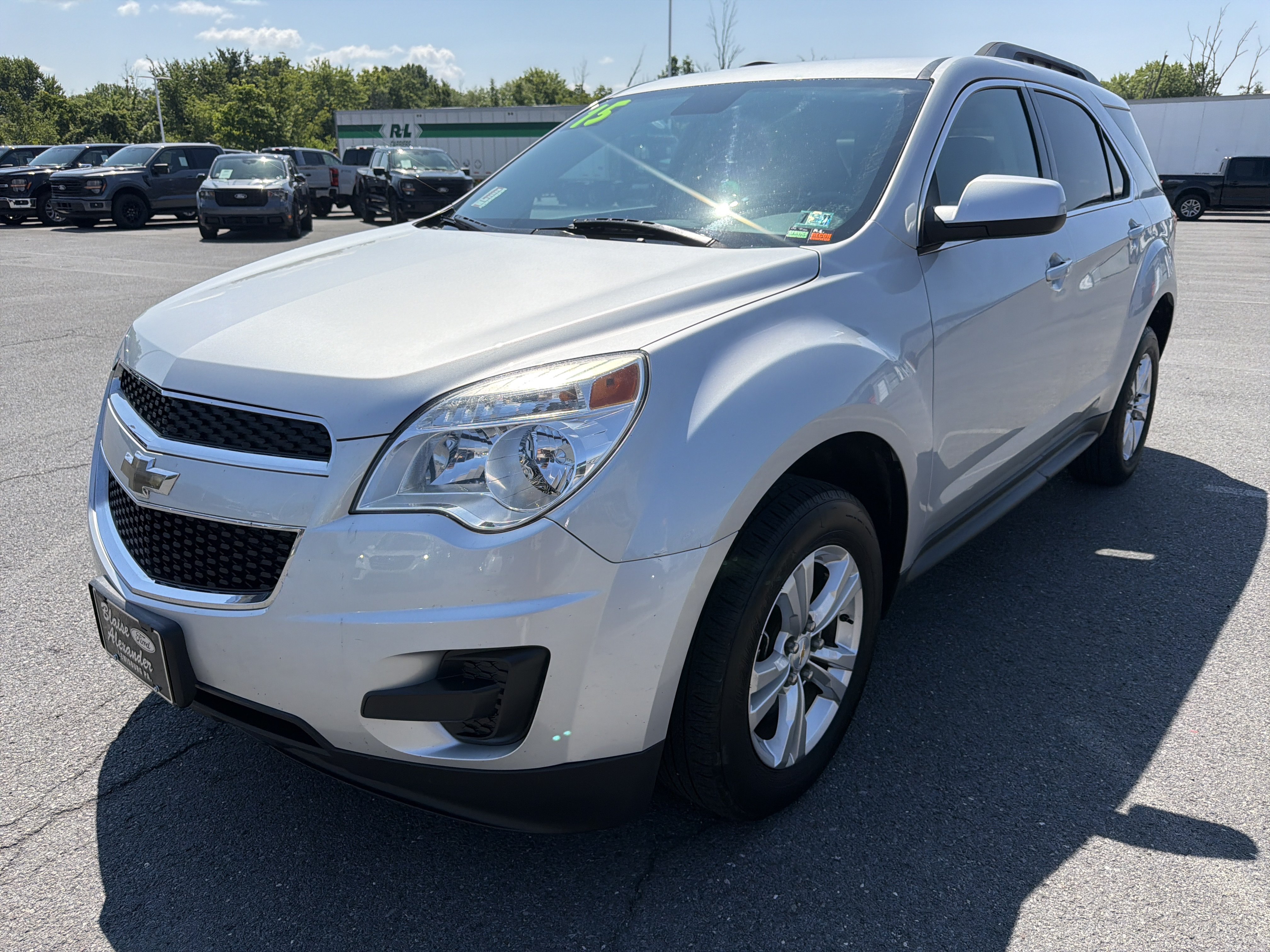 Used 2015 Chevrolet Equinox LT w/ Driver Convenience Package AWD/4WD image 8