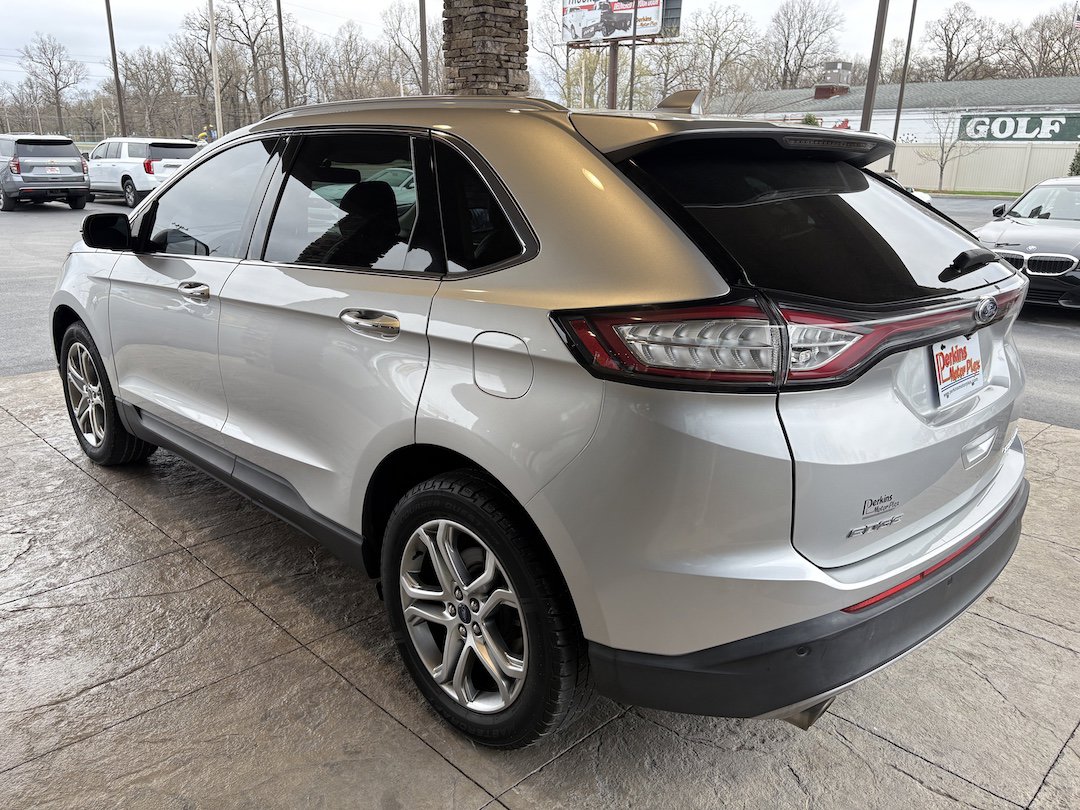 Used 2016 Ford Edge Titanium w/ Technology Package FWD image 8