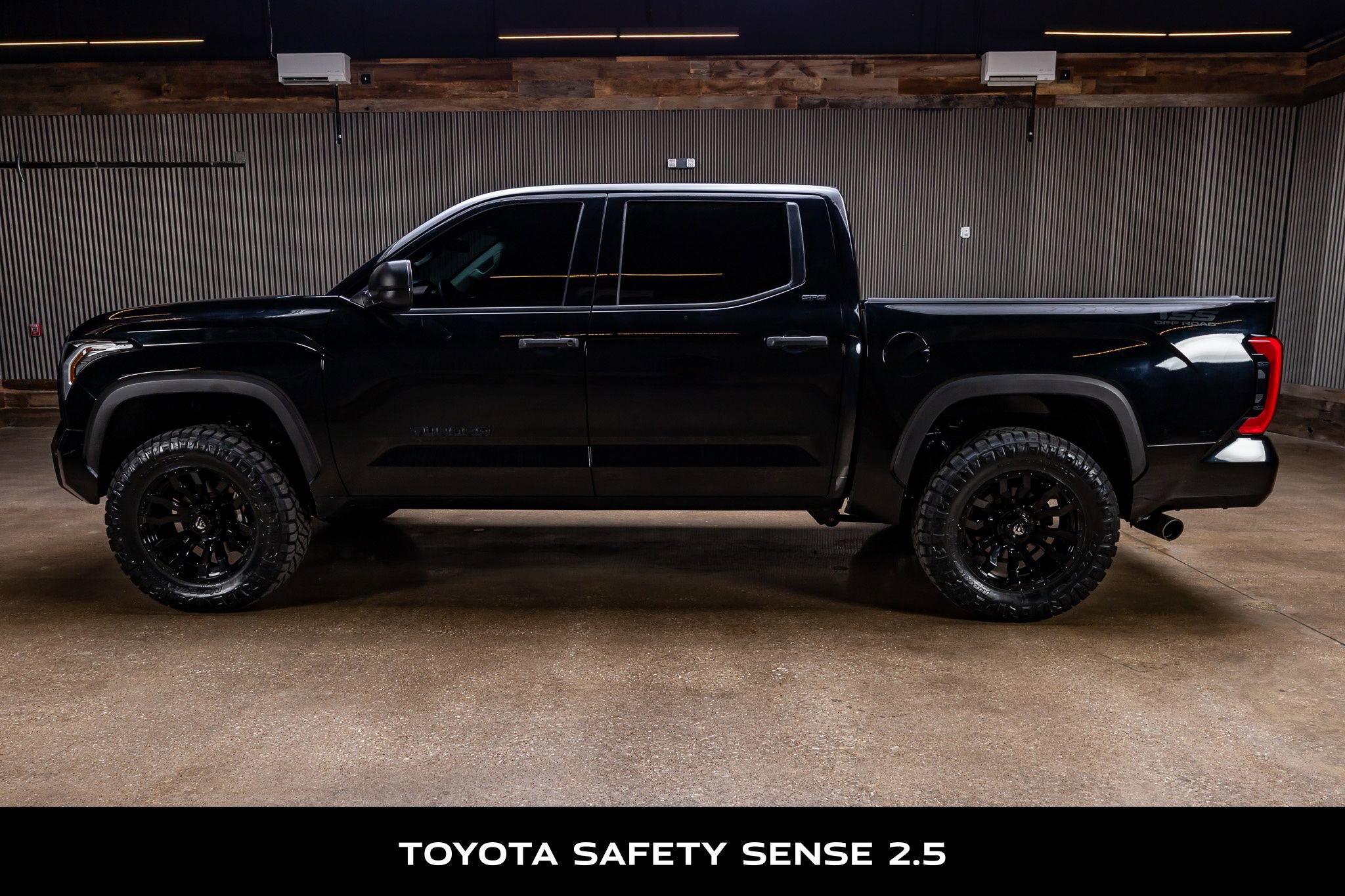 Used 2022 Toyota Tundra SR5 image 6