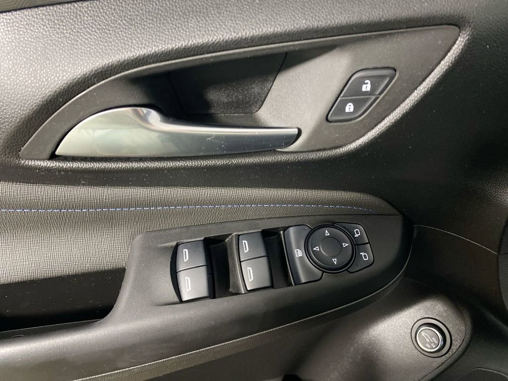 Certified 2024 Buick Envista Sport Touring w/ Convenience I Package image 13