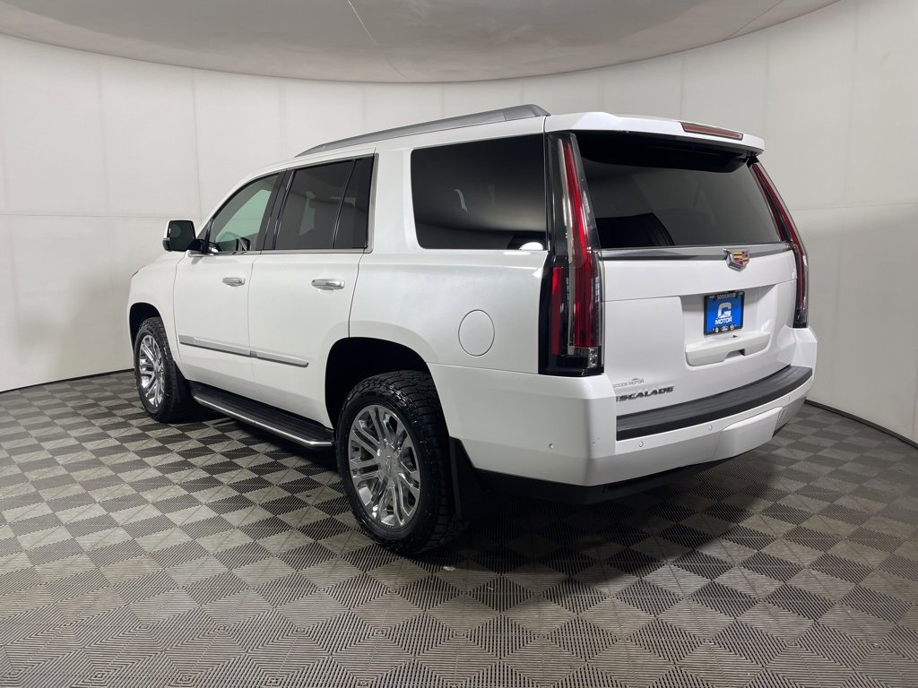 Used 2020 Cadillac Escalade 4WD image 5