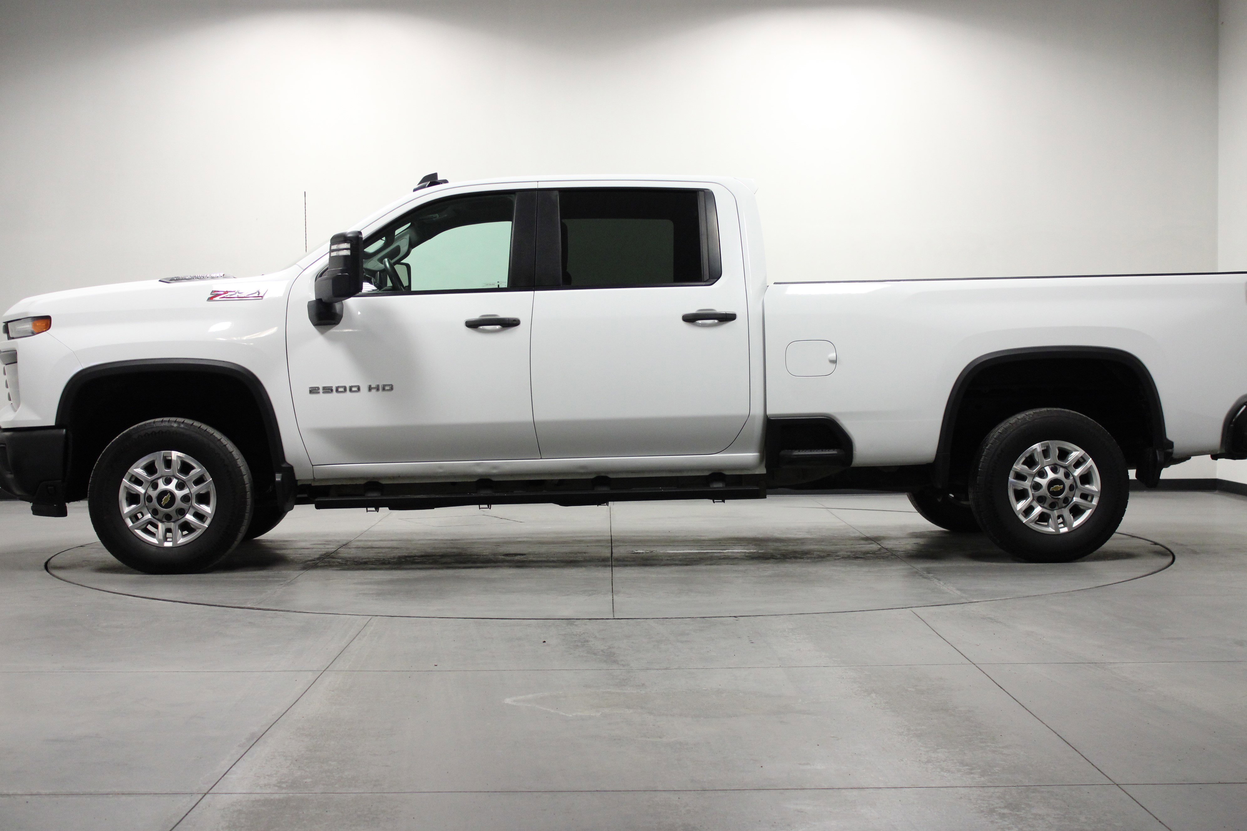 Used 2024 Chevrolet Silverado 2500 W/T image 7