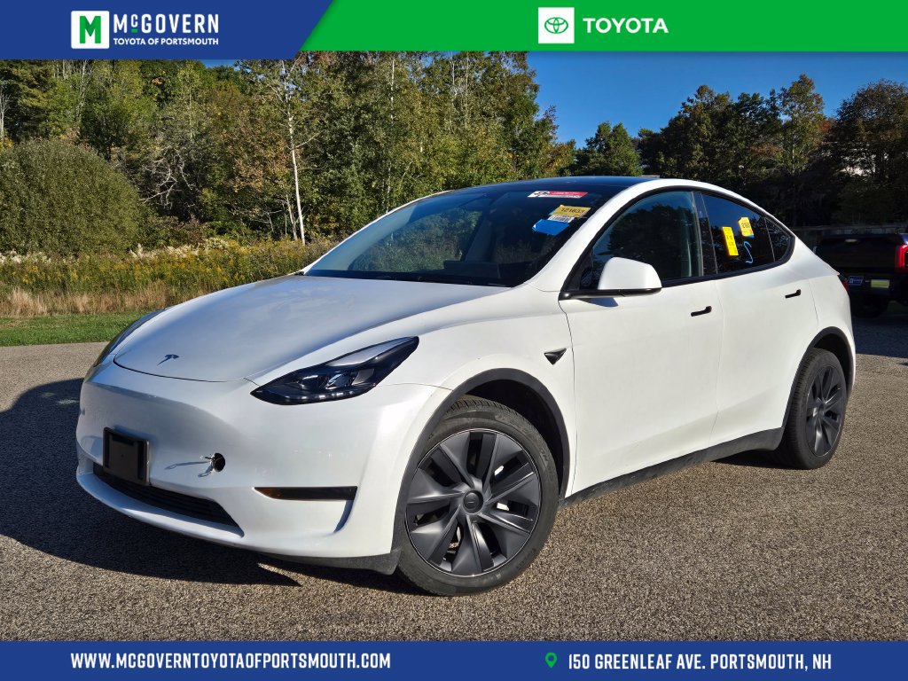 Used 2024 Tesla Model Y Long Range AWD/4WD image 1