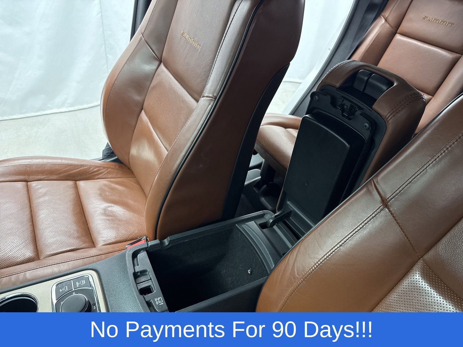 Used 2017 Jeep Grand Cherokee Summit AWD/4WD image 23