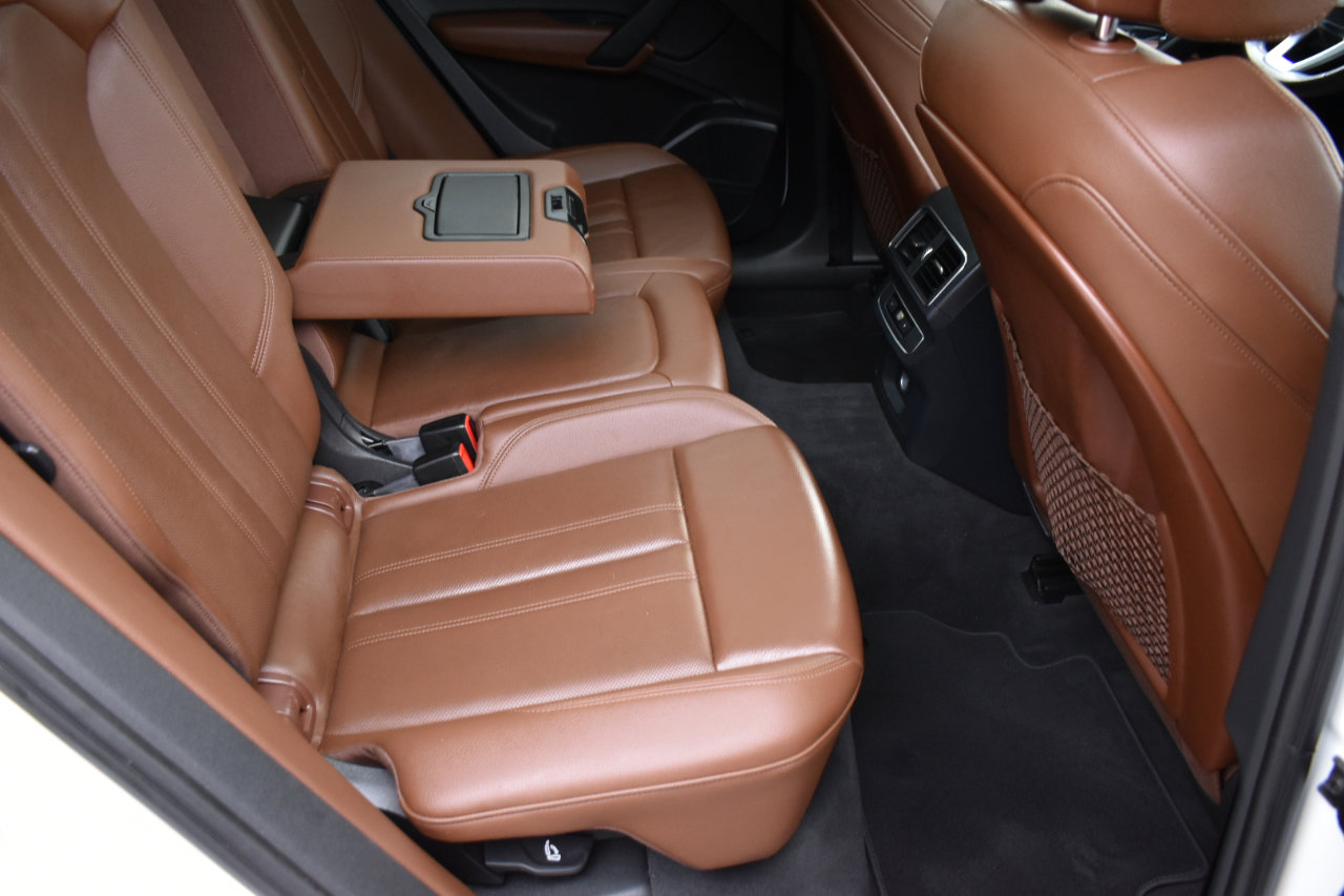 Used 2018 Audi Q5 2.0T Premium Plus w/ Premium Plus Package image 29