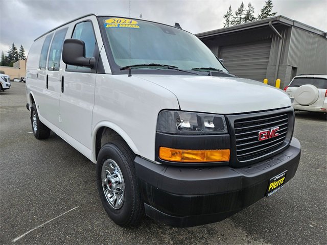 Used 2024 GMC Savana 2500 w/ Driver Convenience Package image 6