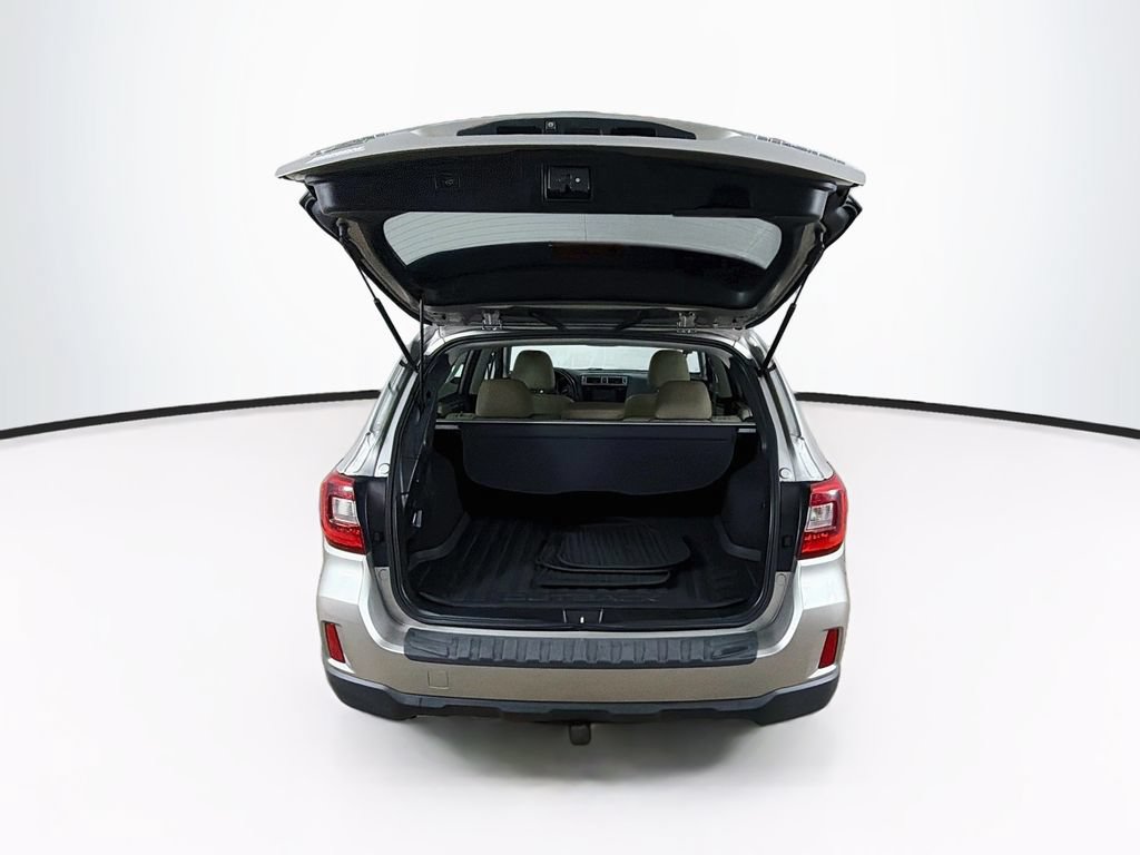 Used 2016 Subaru Outback 2.5i Limited AWD/4WD image 28