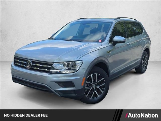 Used 2021 Volkswagen Tiguan SE w/ Panoramic Sunroof Package FWD image 1