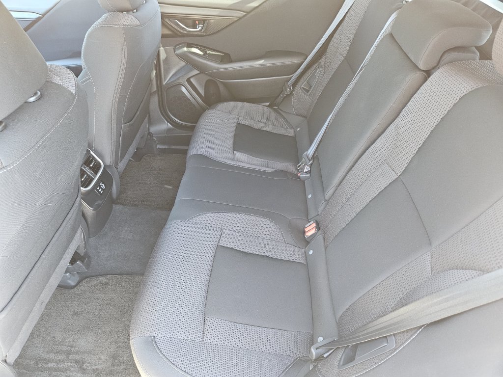 Used 2024 Subaru Outback Premium AWD/4WD image 29