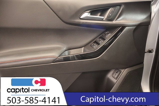 Used 2025 Chevrolet Equinox RS AWD/4WD image 11