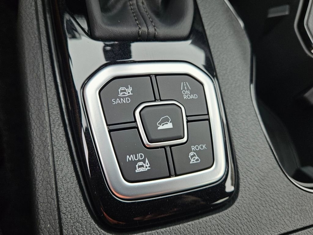 New 2026 Nissan Frontier SV w/ All-Weather Content Package image 24