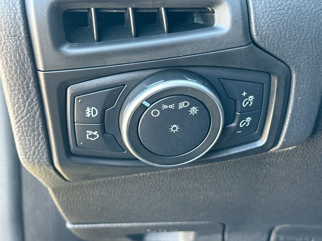 Used 2017 Ford Focus ST image 11