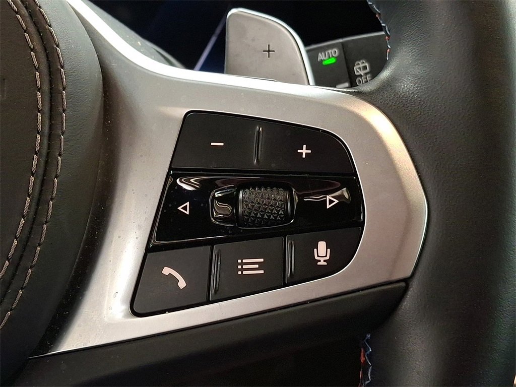 Used 2025 BMW X5 M60i w/ Executive Package image 18