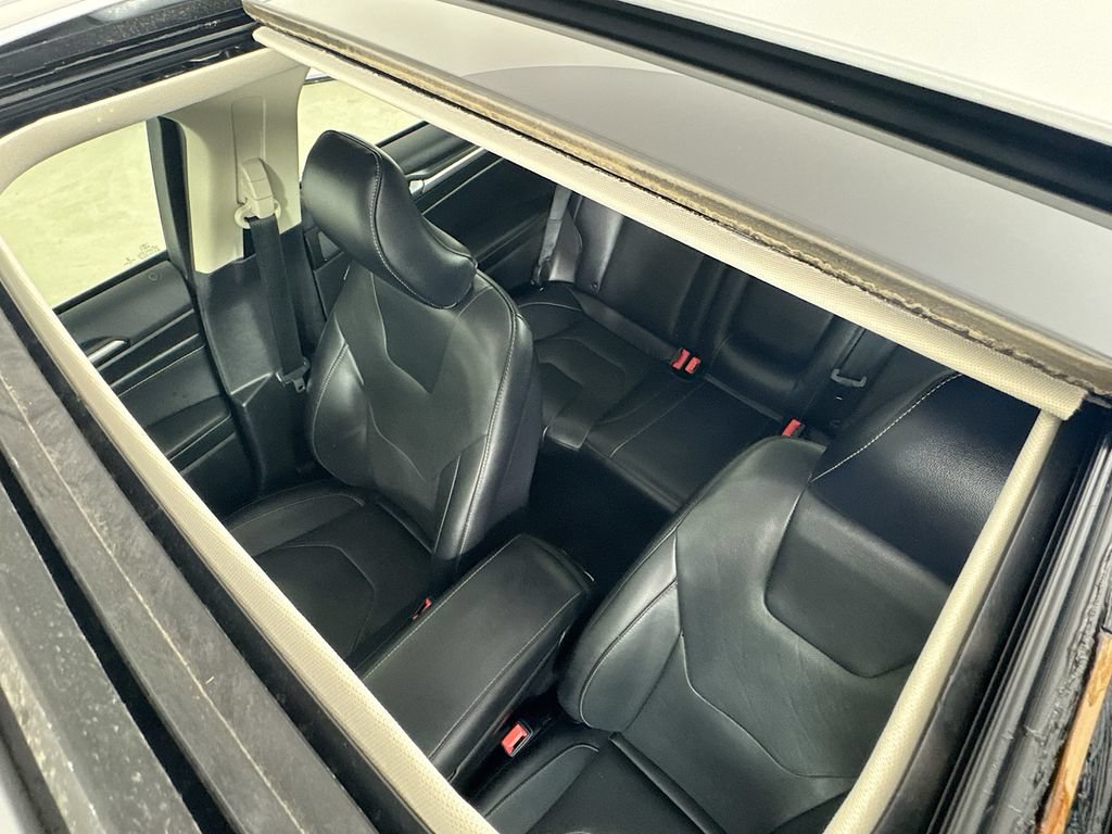 Used 2019 Ford Fusion Titanium FWD image 27