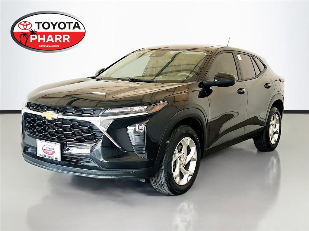 Used 2024 Chevrolet Trax LS w/ LS Convenience Package FWD image 1