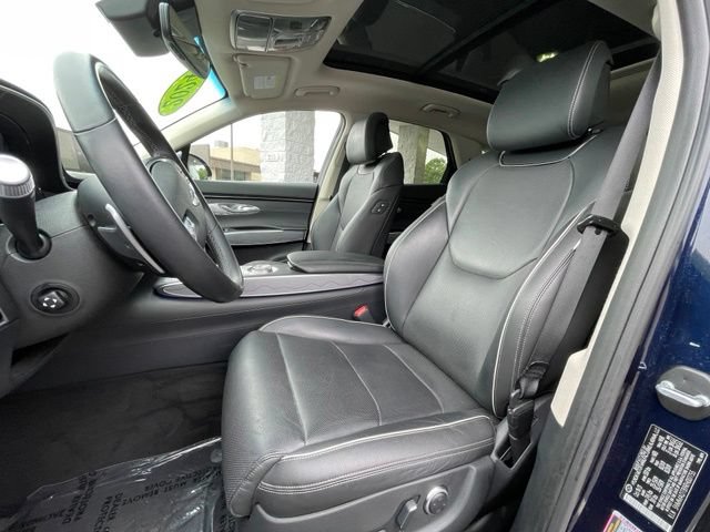 Used 2024 Genesis GV70 2.5T w/ Advanced Package AWD/4WD image 12