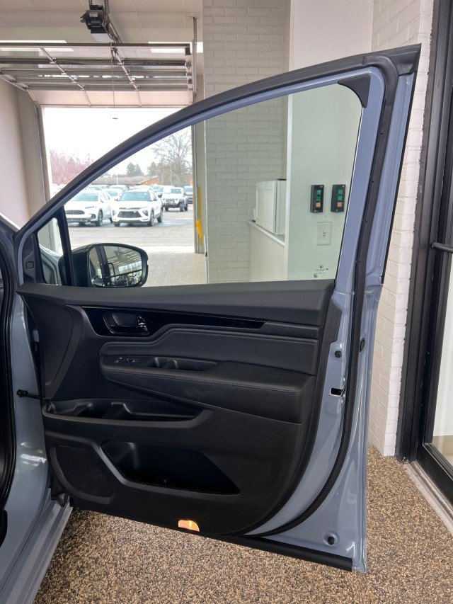 Used 2023 Honda Odyssey Touring image 15