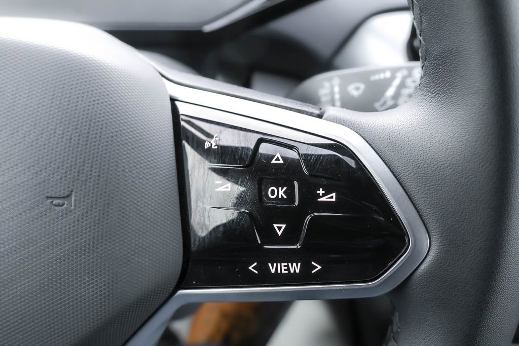 Certified 2023 Volkswagen ID.4 Pro image 19