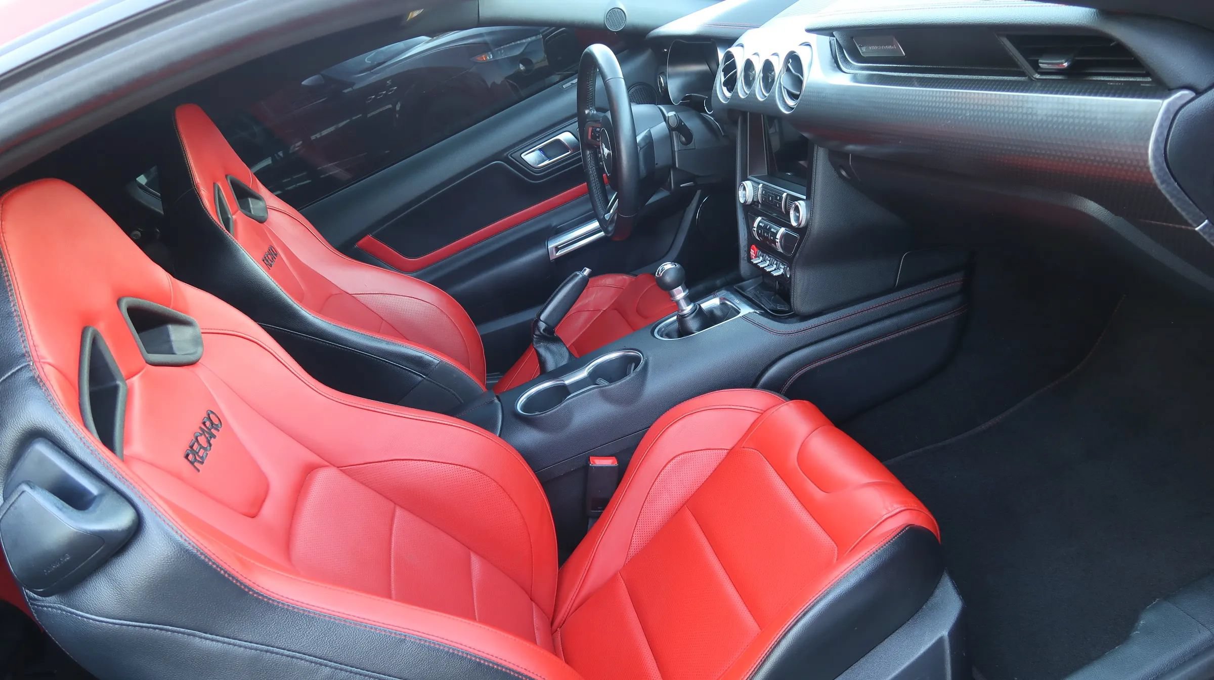 Used 2019 Ford Mustang GT Premium w/ Performance Package - Level 2 RWD image 22
