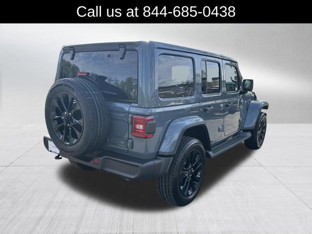 Certified 2025 Jeep Wrangler Unlimited Sahara image 5