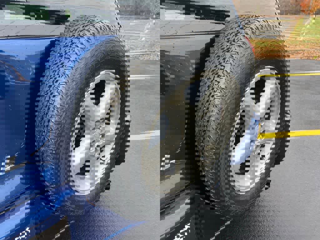 Used 2003 Toyota RAV4 4WD image 14